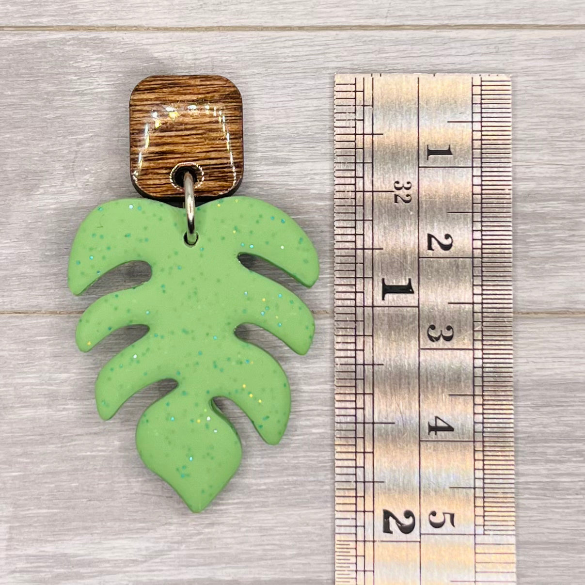 Monstera Leaf Stud Dangle