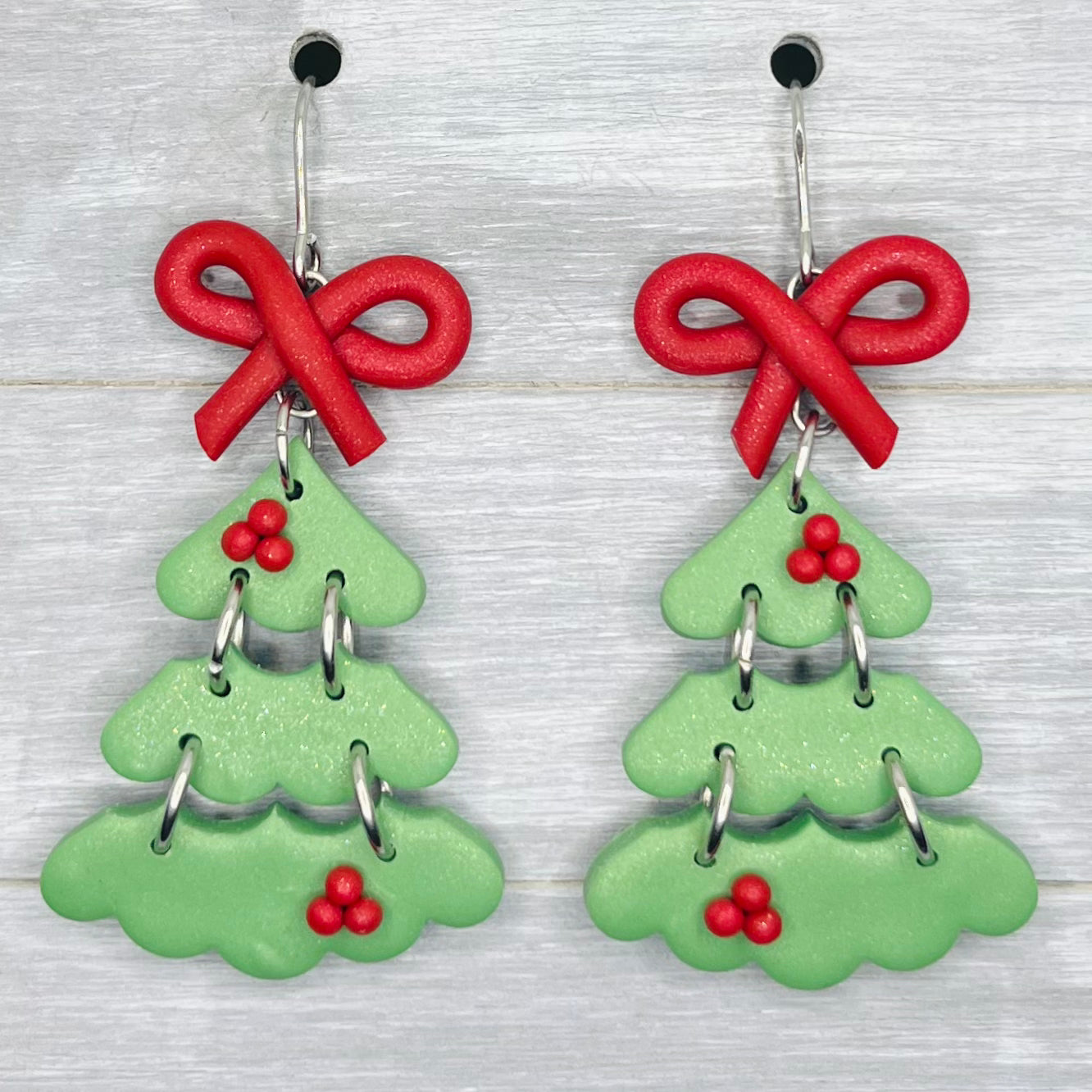 Berries and Bows Tree Dangles