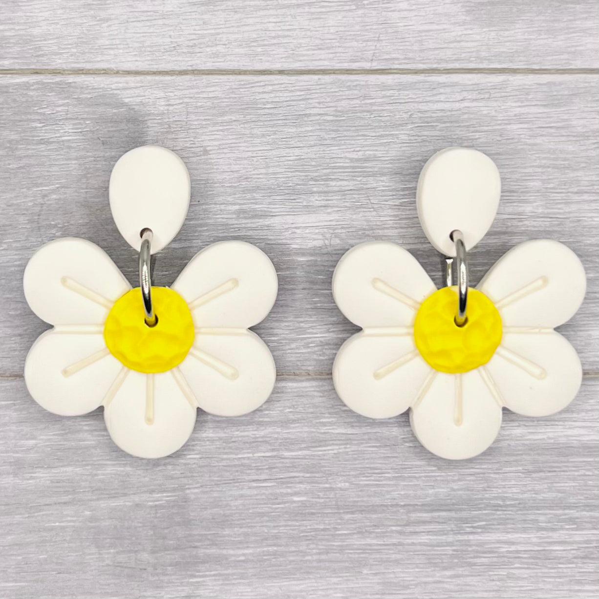 Daisy Petal Stud Dangles